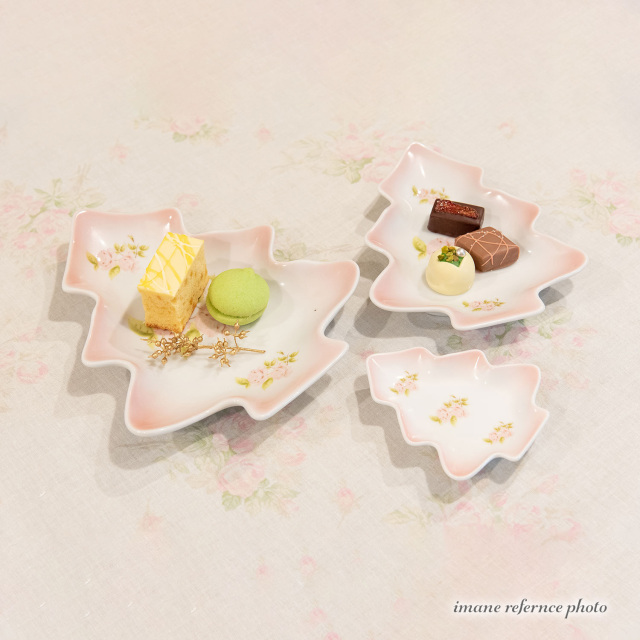 イマン　ダイアナローズ　クリスマストレー